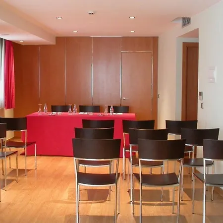 Hotell Exe Puerta San Pedro 3*