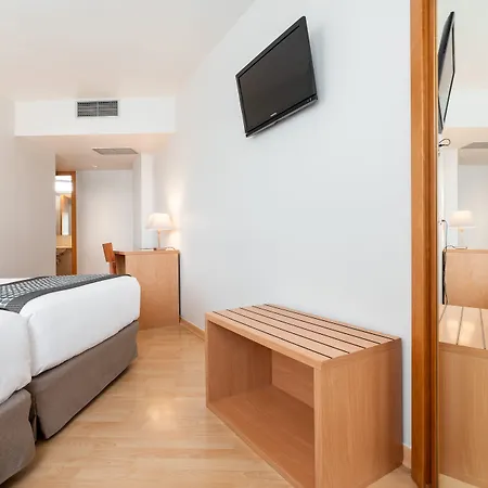 Hotell Exe Puerta San Pedro Lugo