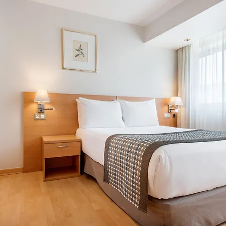 Exe Puerta San Pedro Hotell 3*