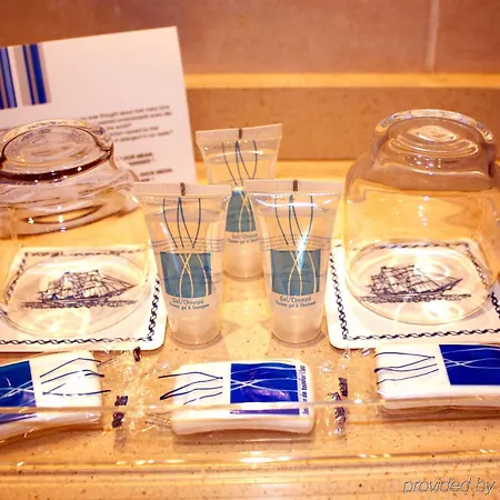 Exe Puerta San Pedro מלון 3*