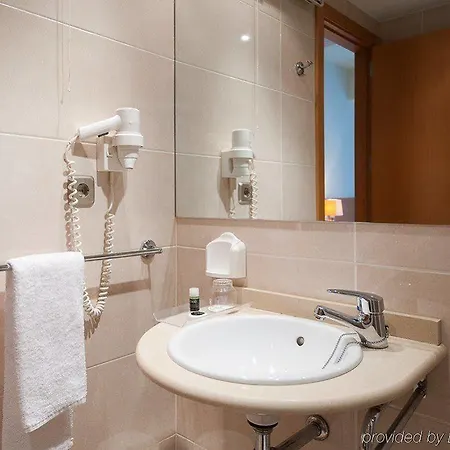 Exe Puerta San Pedro Hotel 3*