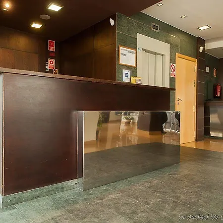 Hotell Exe Puerta San Pedro