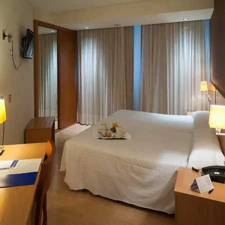 Exe Puerta San Pedro Hotell Lugo