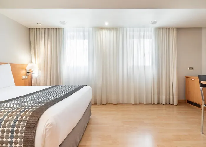 Otel Dorma Puerta De San Pedro