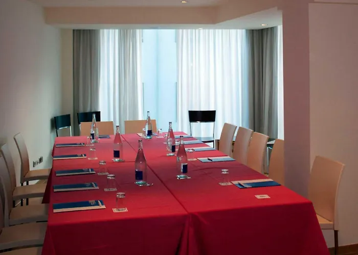 Dorma Puerta De San Pedro Otel Lugo