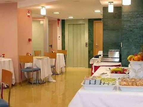 Exe Puerta San Pedro 3*