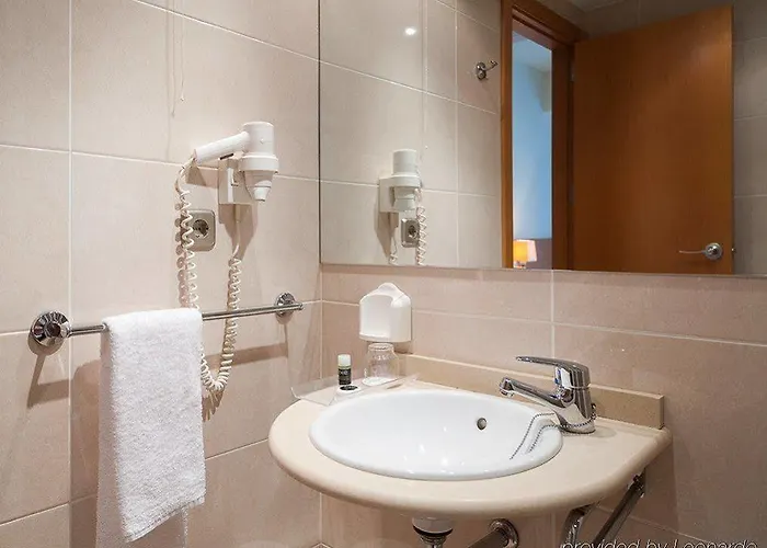 Dorma Puerta De San Pedro Otel 3*